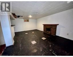 12 SPRUCE Street - 23