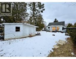 12 SPRUCE Street - 26