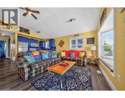 751 LAKESHORE Road - 10