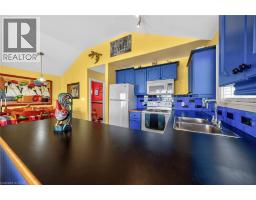 751 LAKESHORE Road - 16