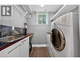 751 LAKESHORE Road - 32