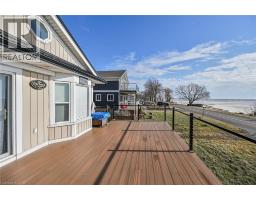 751 LAKESHORE Road - 39