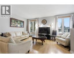 428 DAYNA Crescent - 4