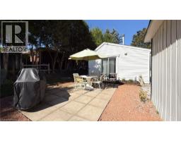 144 COLLEGE Street W - 13