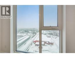 25 WELLINGTON Street S UnitNo. 2005 - 18