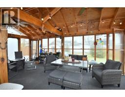 34 DAVIS Street - 32