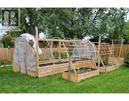 34 DAVIS Street - 42