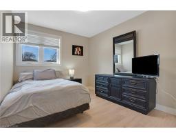 22 RALGREEN Crescent - 24