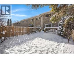 22 RALGREEN Crescent - 38