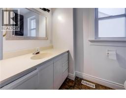 151 COURTLAND Avenue E - 20