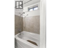 58 BRANDON Avenue - 20