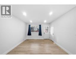 12 MAIN Street W - 6