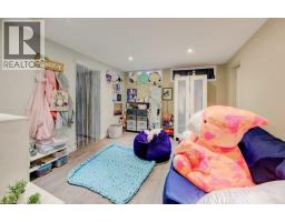 151 FRANKLIN Street N - 23