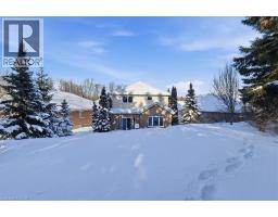 47 HUNTINGTON Place - 37