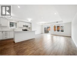 15 STAUFFER WOODS Trail UnitNo. B8 - 4