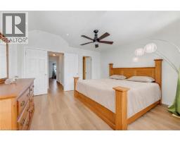 220 LEMON GRASS Crescent - 19