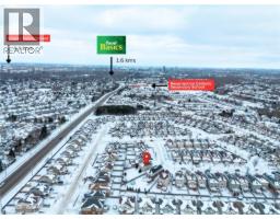 220 LEMON GRASS Crescent - 41