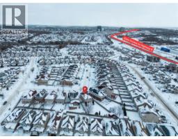 220 LEMON GRASS Crescent - 42