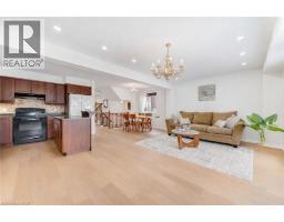 220 LEMON GRASS Crescent - 6