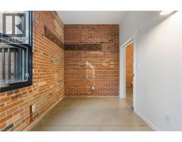 85 SPRUCE Street UnitNo. 206 - 18