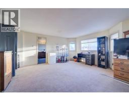 24 OLD MAPLE Lane - 28