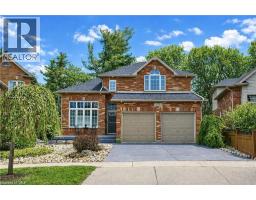 152 LENA Crescent - 1