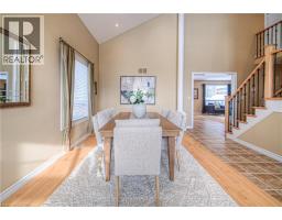 152 LENA Crescent - 12