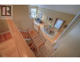 152 LENA Crescent - 32