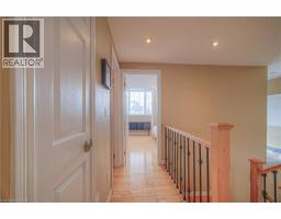 152 LENA Crescent - 33