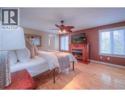 152 LENA Crescent - 34