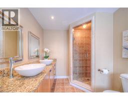 152 LENA Crescent - 39