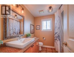 152 LENA Crescent - 43