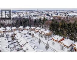 152 LENA Crescent - 45