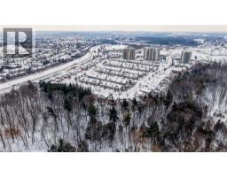 152 LENA Crescent - 47