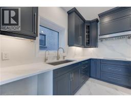 58 JACOB DETWEILLER Drive - 9