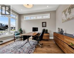 44 PIONEER RIDGE Drive - 25