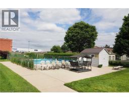 24 MIDLAND Drive UnitNo. 507 - 4