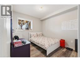 23 DOON CREEK Street - 25