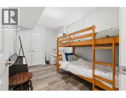 23 DOON CREEK Street - 28