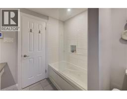 38 ACADEMY Crescent - 21