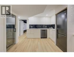 38 ACADEMY Crescent - 34