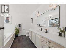 523 FOREST HILL Drive - 17