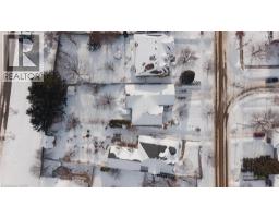 523 FOREST HILL Drive - 34