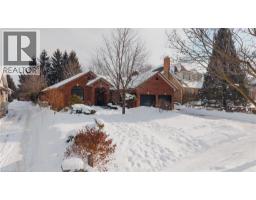 523 FOREST HILL Drive - 35