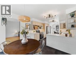 523 FOREST HILL Drive - 9