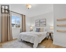 614 ROCK POINT Crescent - 17