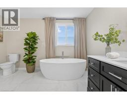 614 ROCK POINT Crescent - 25