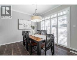 115 LARRY Crescent - 16