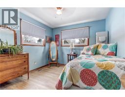 702 QUEEN Street - 14