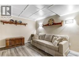 702 QUEEN Street - 17